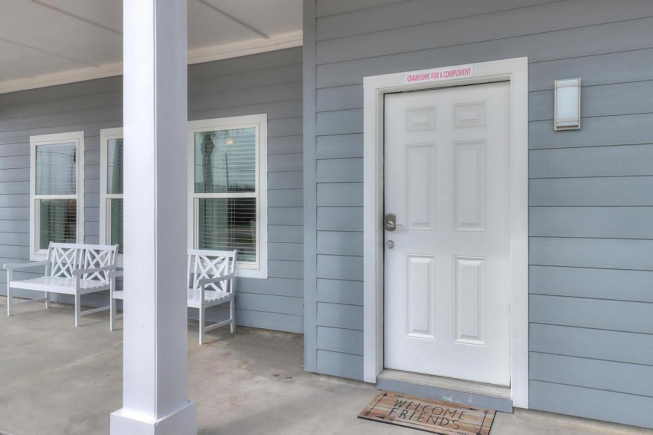 Crawfishin For A Compliment Apartment Port Aransas Exterior photo